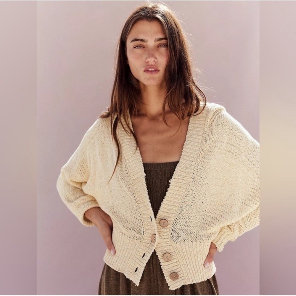Relaxed Cream V-Neck Button-Front Women's Cardigan